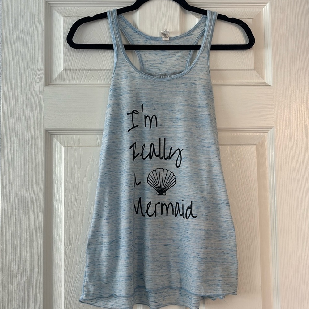 Im Really a mermaid tank